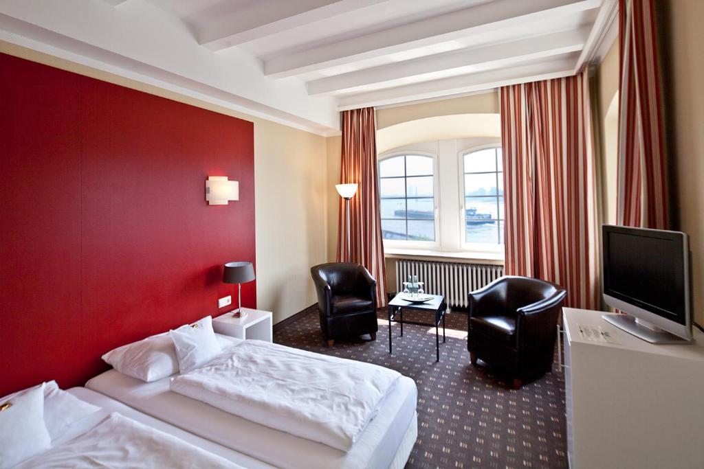 Schnellenburg Hotel Dusseldorf Phòng bức ảnh
