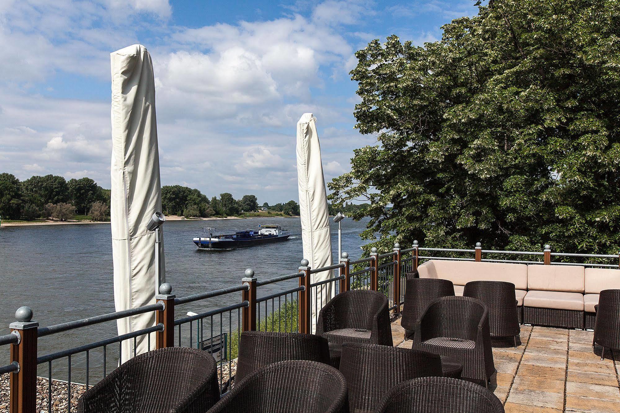 Schnellenburg Hotel Dusseldorf Ngoại thất bức ảnh