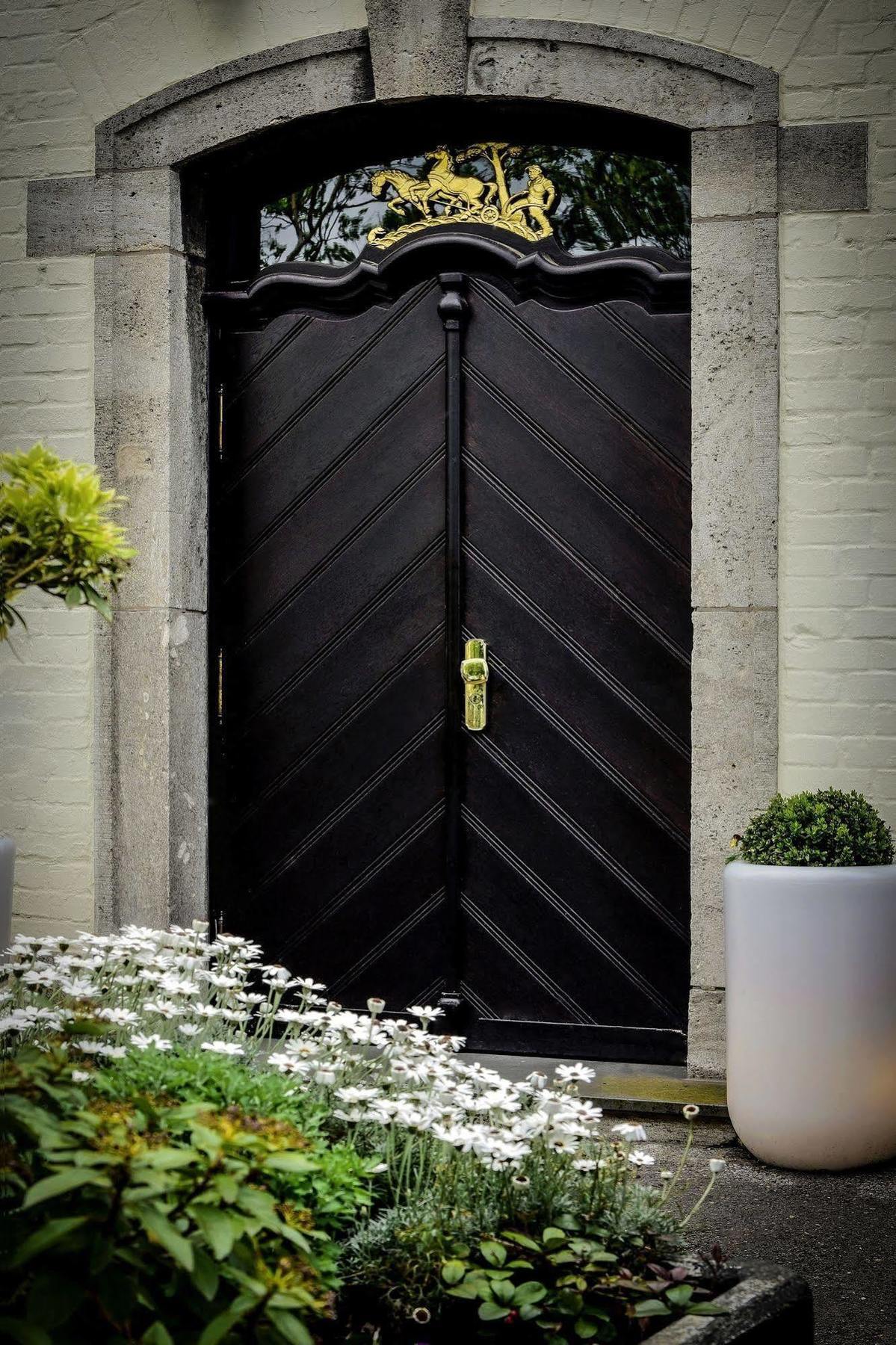Schnellenburg Hotel Dusseldorf Ngoại thất bức ảnh